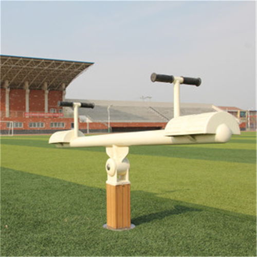 保定三人扭腰器與廣場新國標健身器材 專業(yè)工廠的運動器材智造