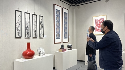 安徽省民間工藝美術(shù)精品展隆重開展